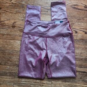 Tek Gear Womens Shimmering Burgundy Leggings NWT Size Small